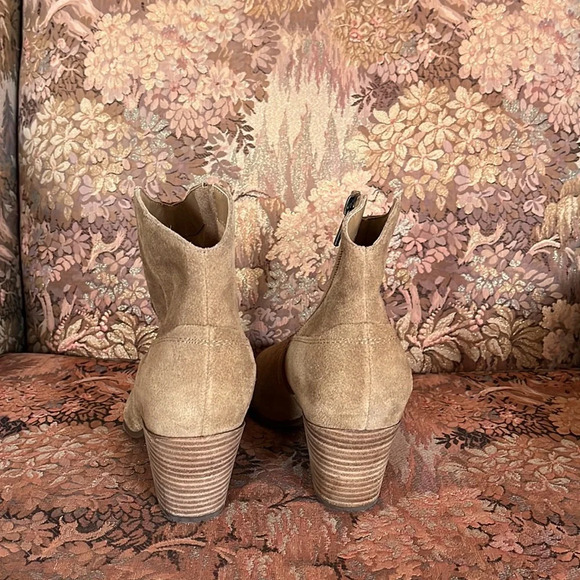 Lucky Brand Size 9 Ellamy Tan Suede Booties with Pointed Toe - Picture 5 of 9